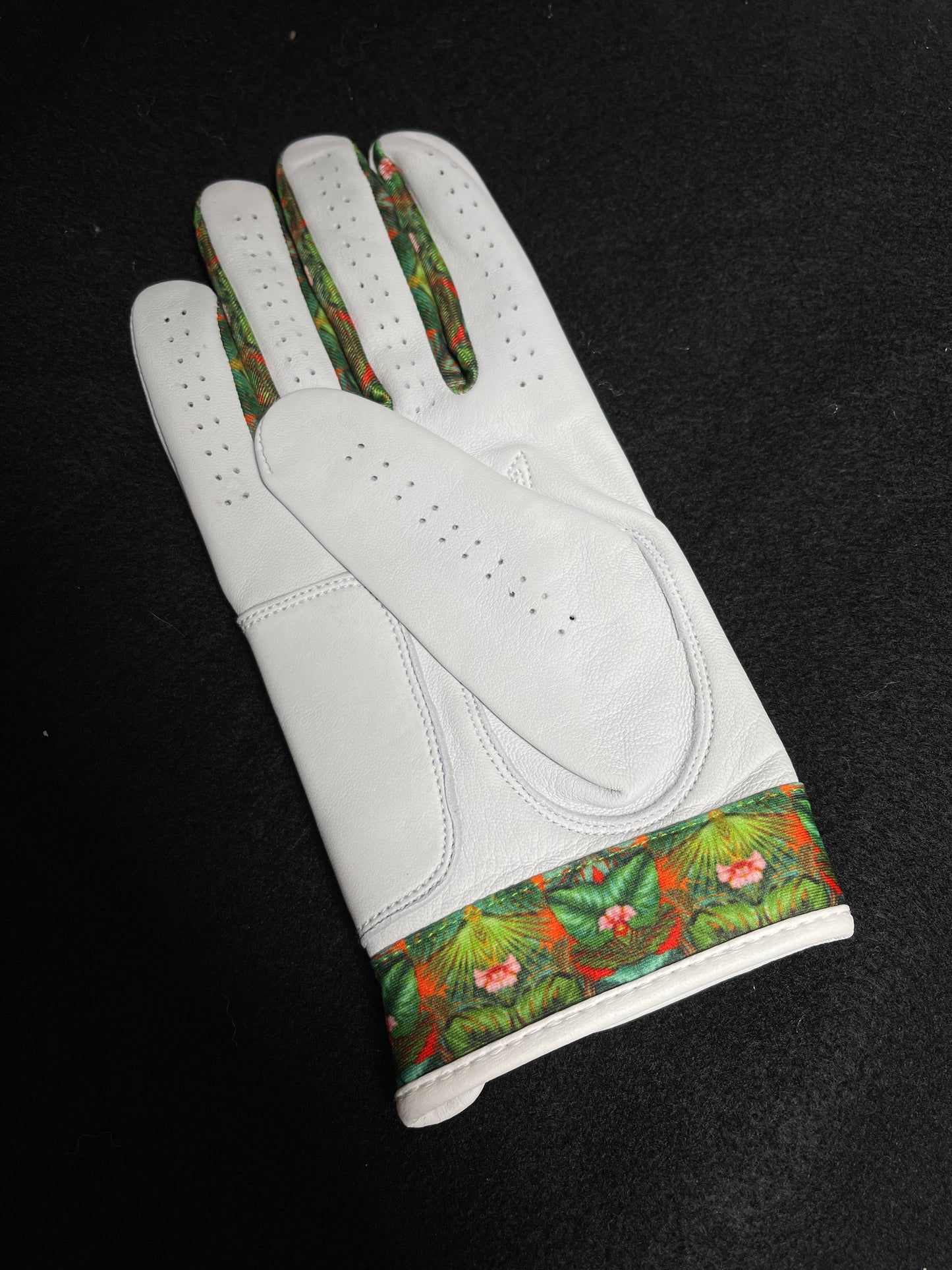 Paradise Golf Glove